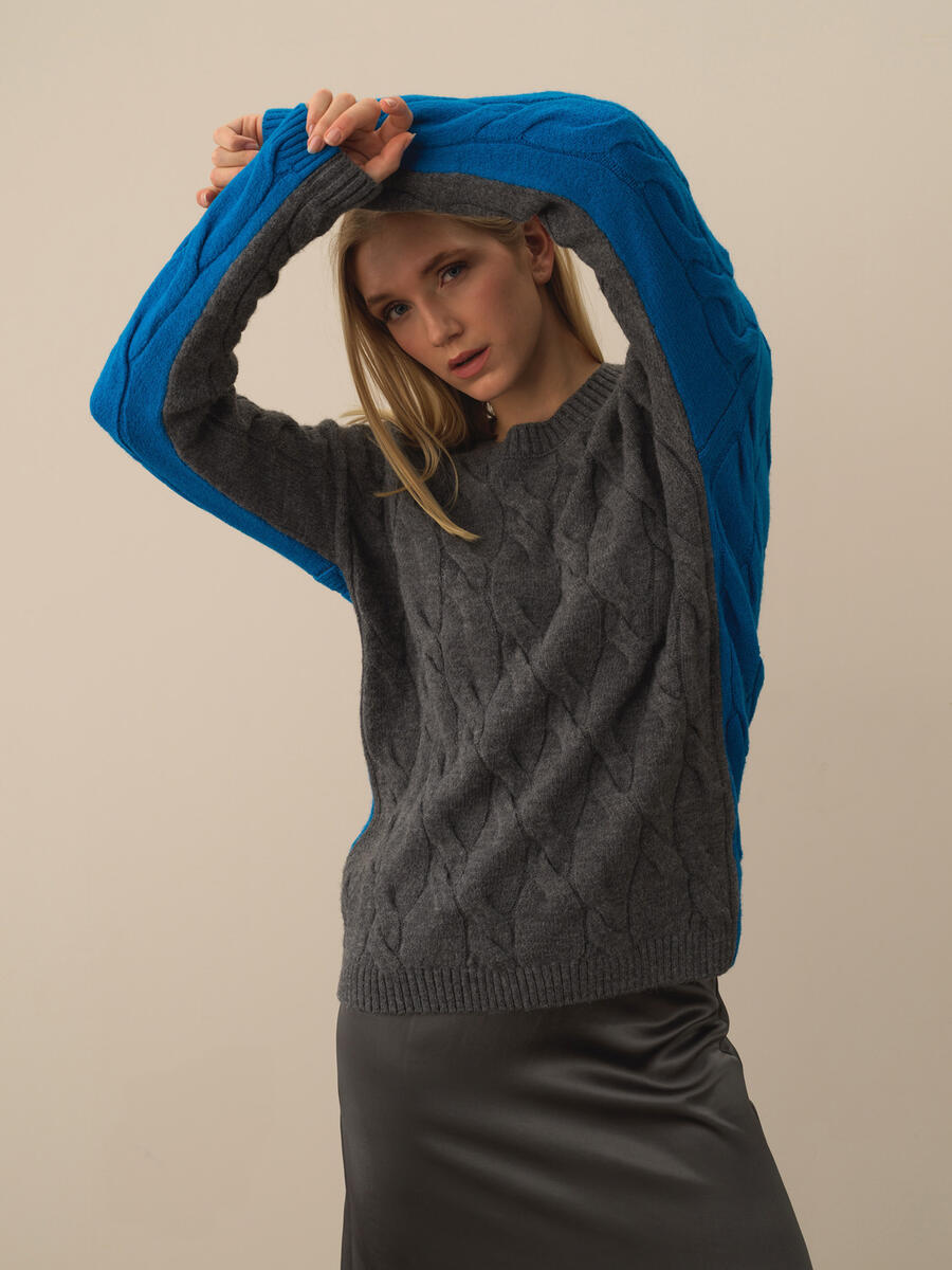 Koyu Gri Doğal Yün Dokulu Oversize Kazak - 3