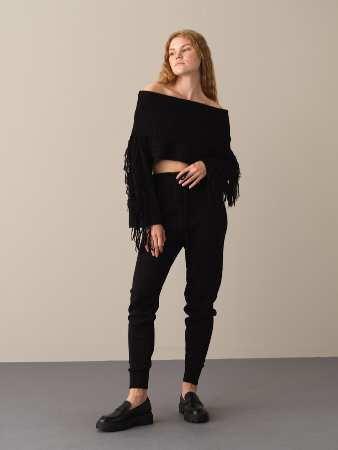 Siyah Slim Fit Kayık Yaka Kazak - 2
