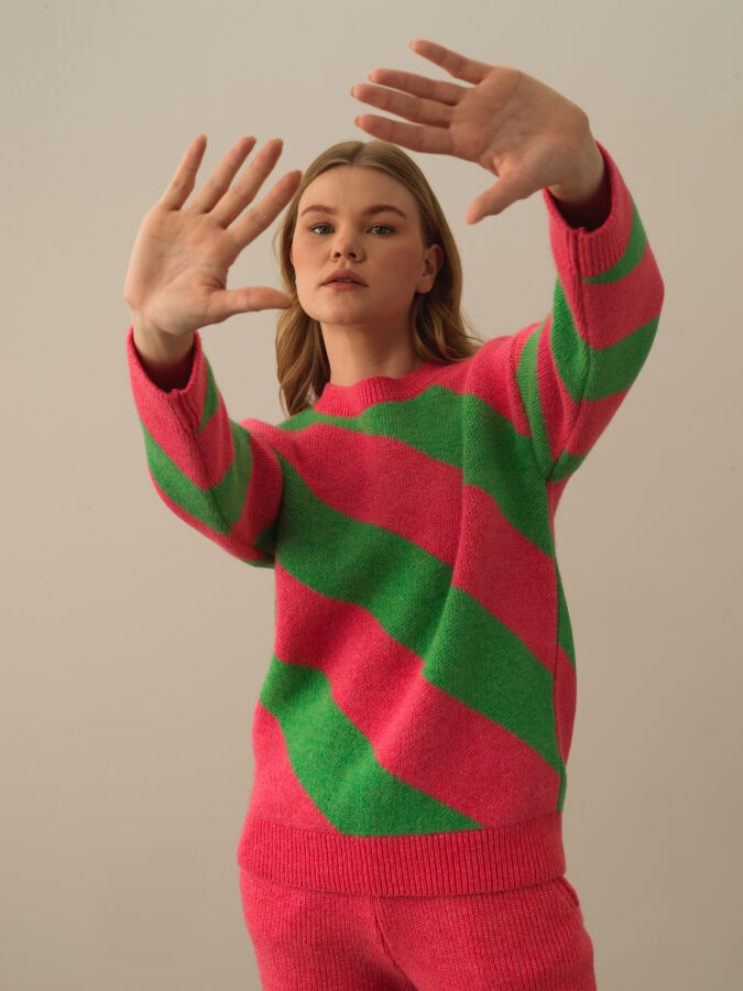 Pembe Lüks Pamuk Dokulu Oversize Kazak - 5