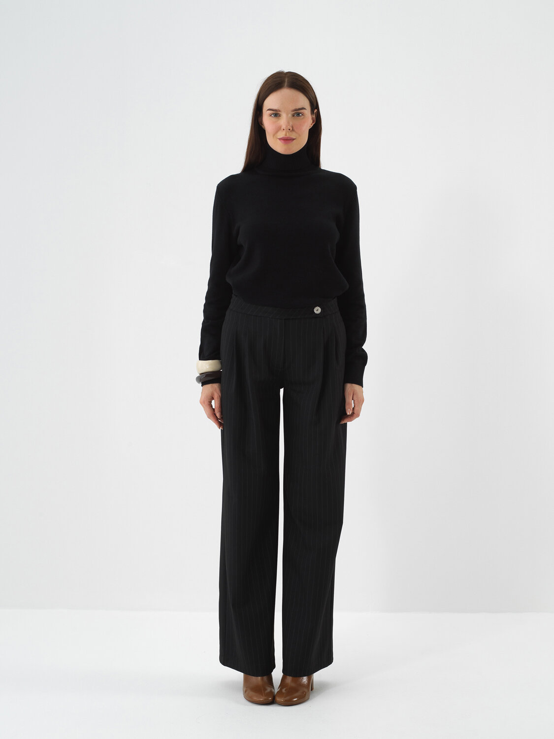 Siyah Pamuk Dokulu Regular Fit Kazak - Xint