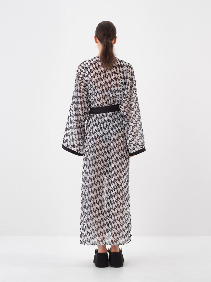 Siyah Formunu Koruyan Oversize Kimono - 6