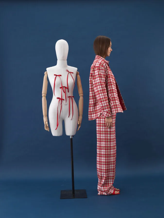 Kırmızı Formunu Koruyan Oversize Mont - Xint