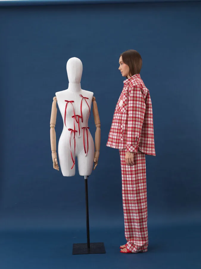 Kırmızı Formunu Koruyan Oversize Mont - Xint