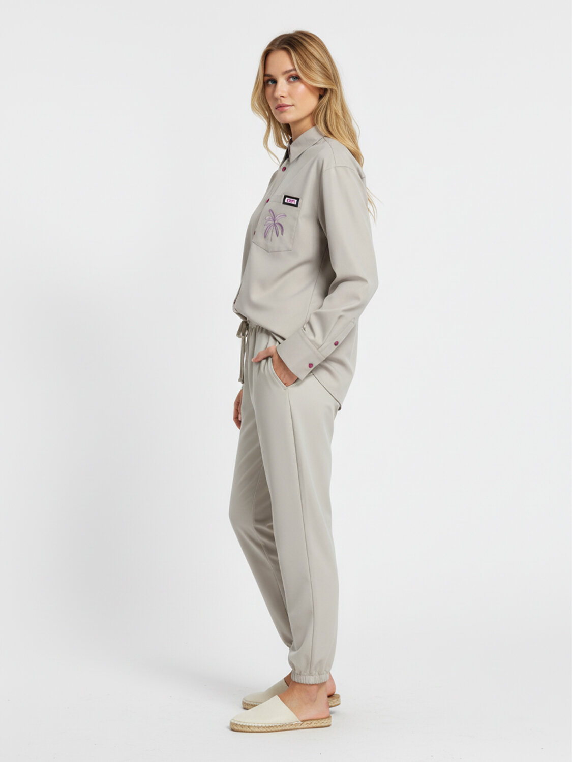 Bej Formunu Koruyan Oversize Pantolon - 4