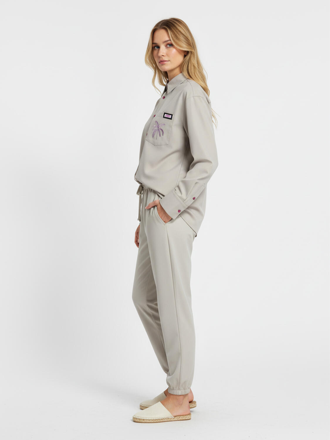 Bej Formunu Koruyan Oversize Pantolon - 4