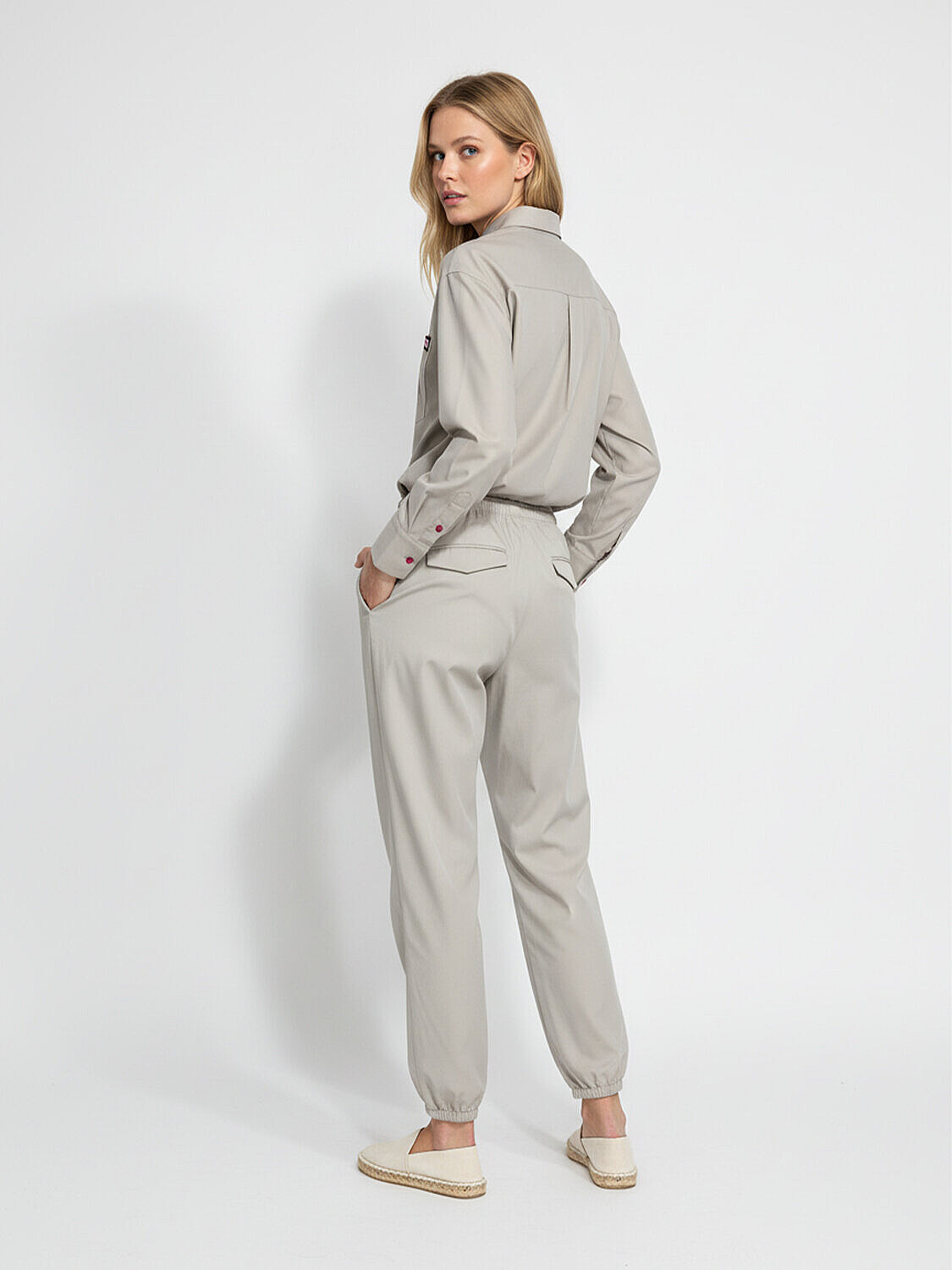 Bej Formunu Koruyan Oversize Pantolon (5)