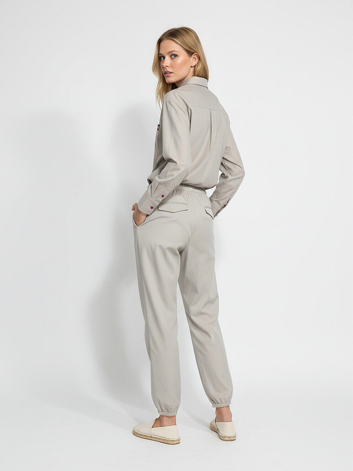 Bej Formunu Koruyan Oversize Pantolon - 5