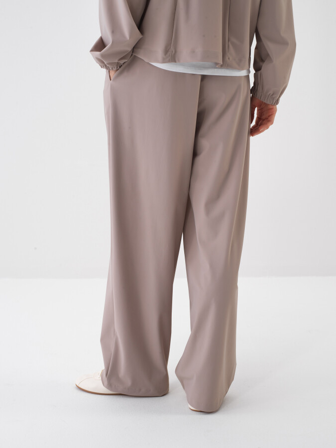 Bej Formunu Koruyan Oversize Pantolon - 5