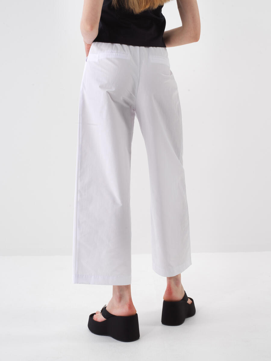 Beyaz Pamuk Dokulu Oversize Pantolon - 4