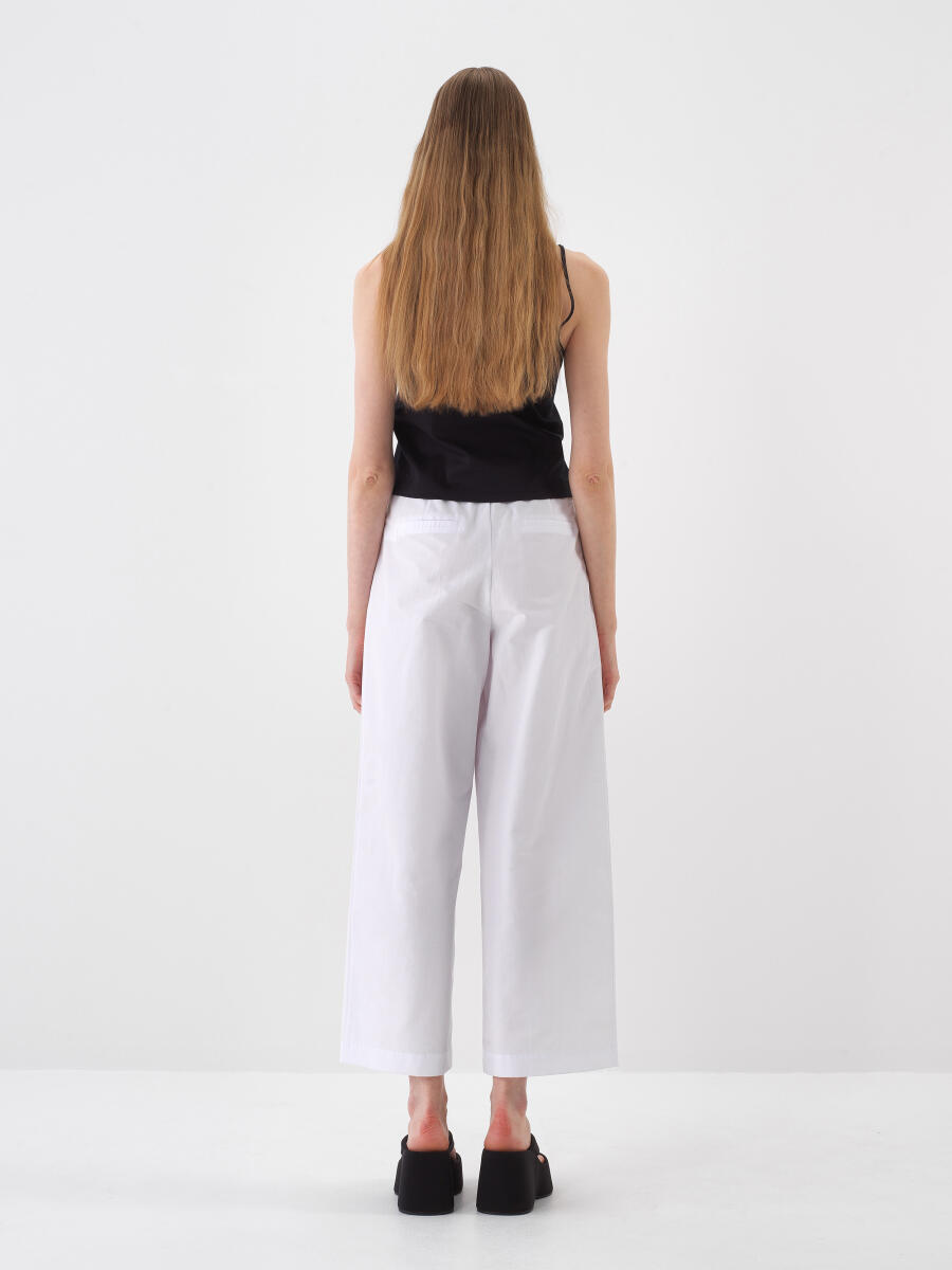 Beyaz Pamuk Dokulu Oversize Pantolon - 5
