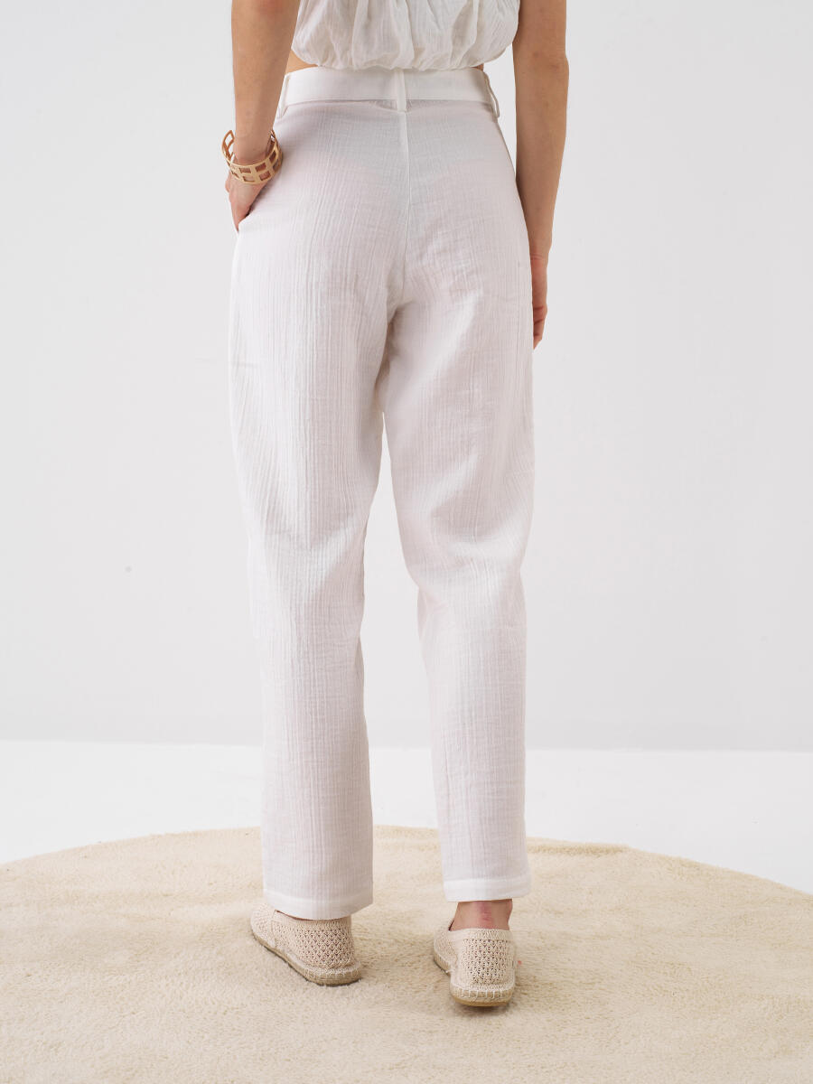 Beyaz Pamuk Dokulu Regular Fit Pantolon - 4