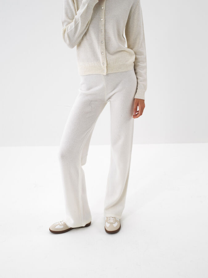 Ekru Yumuşak Dokulu Oversize Pantolon - Xint