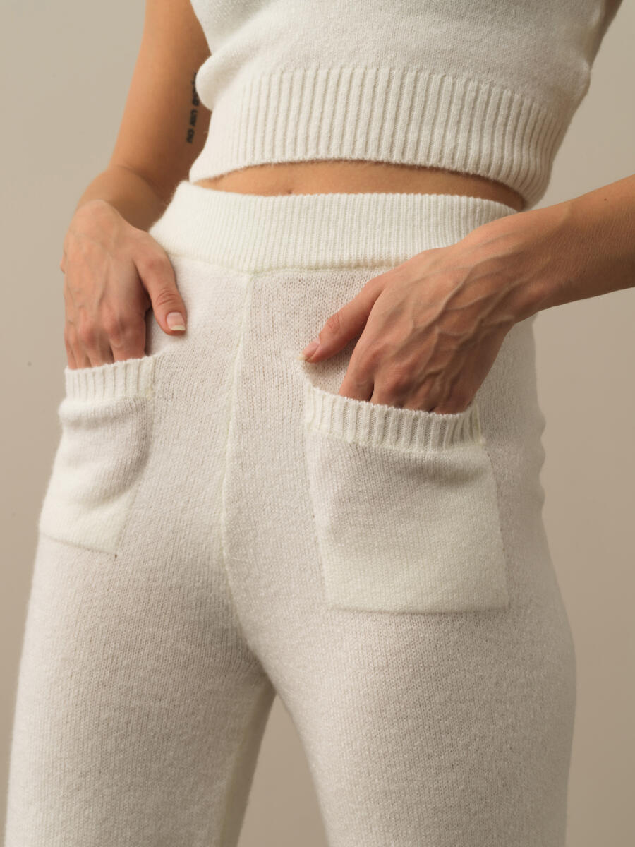 Kırık Beyaz Lüks Pamuk Dokulu Regular Fit Pantolon - 3