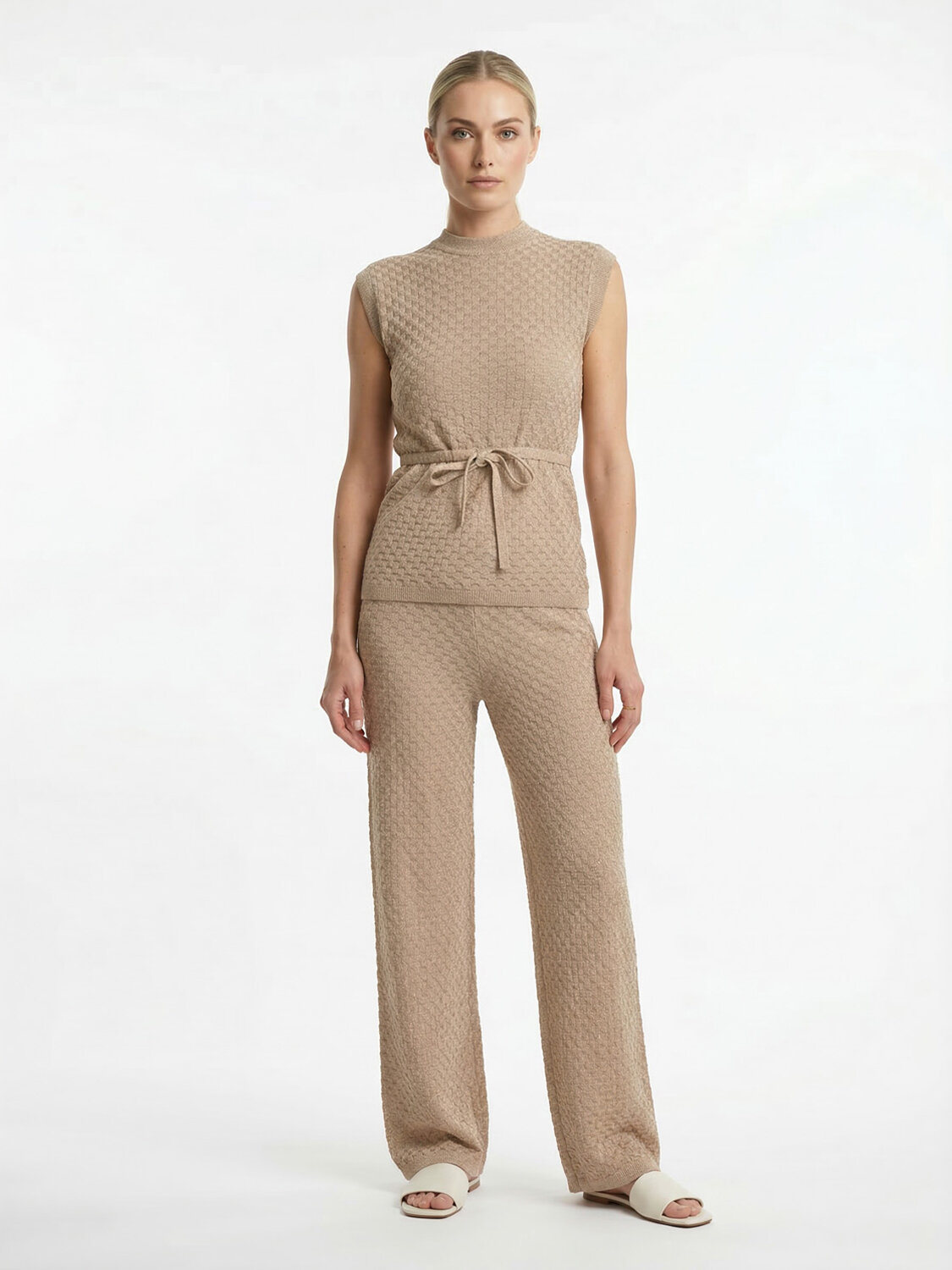 Naturel Doğal Dökümlü Regular Fit Pantolon (1)