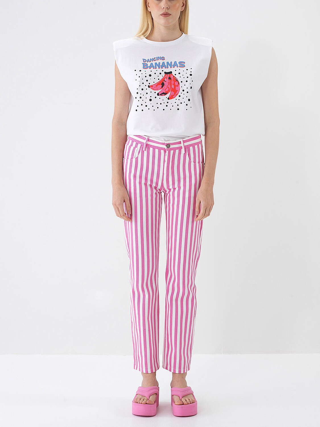 Pembe Pamuk Dokulu Regular Fit Pantolon