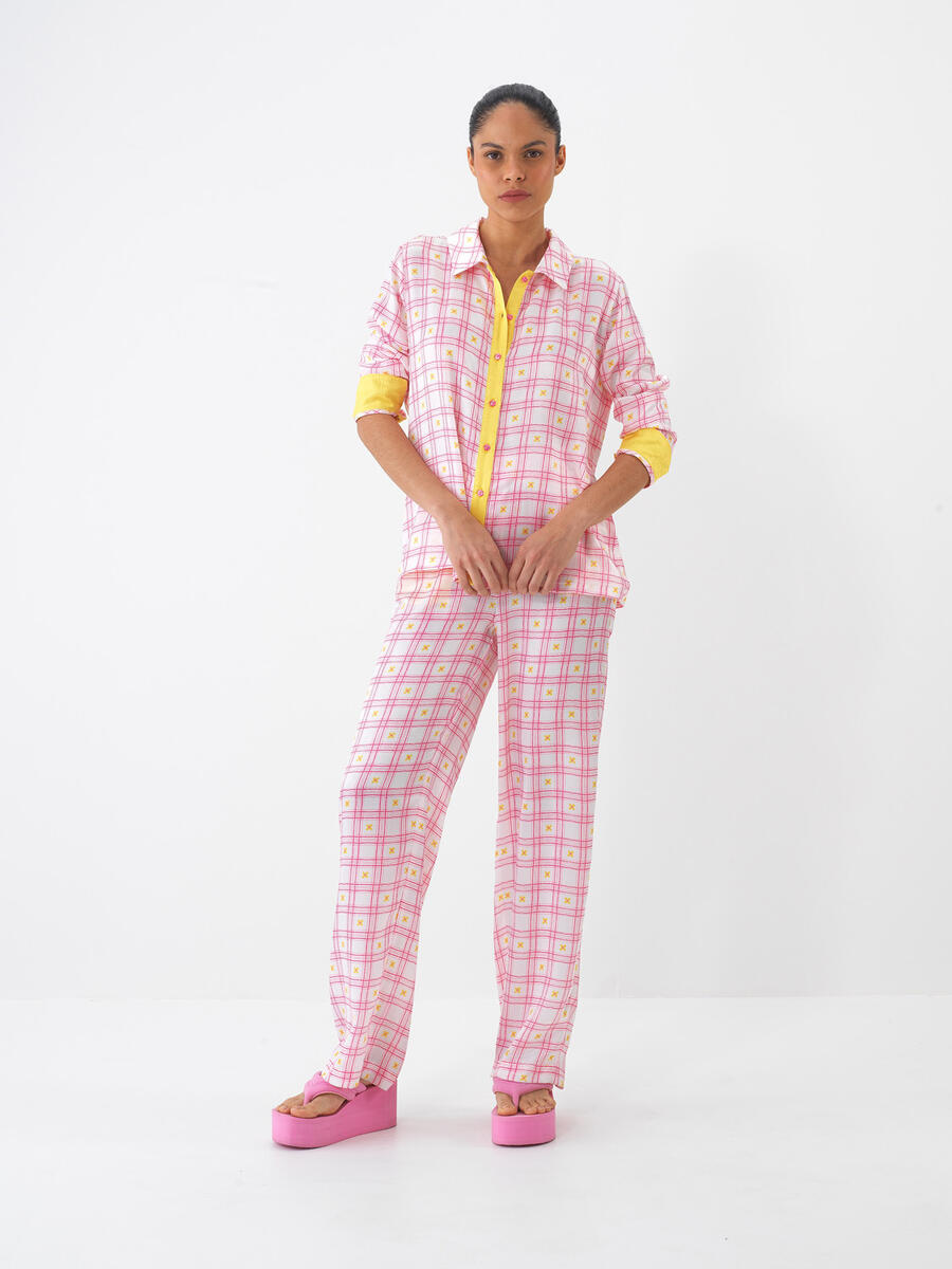 Pembe Formunu Koruyan Regular Fit Pantolon - 4