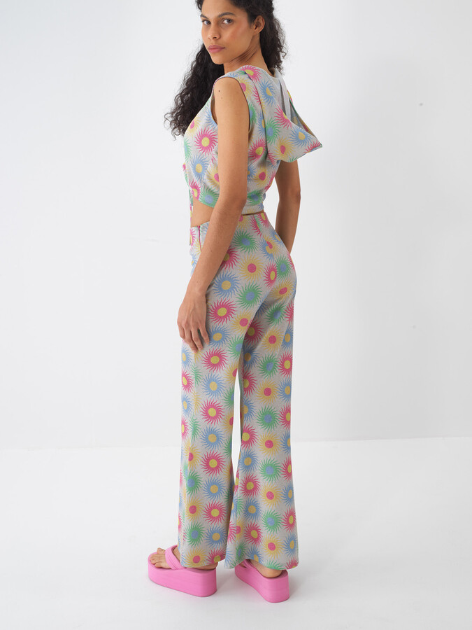 Pembe Doğal Dökümlü Regular Fit Pantolon (5)