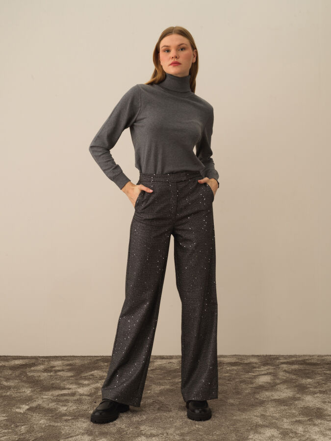 Siyah Esnek Dokulu Regular Fit Pantolon - Xint