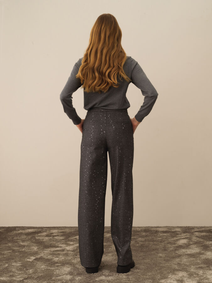 Siyah Esnek Dokulu Regular Fit Pantolon - Xint