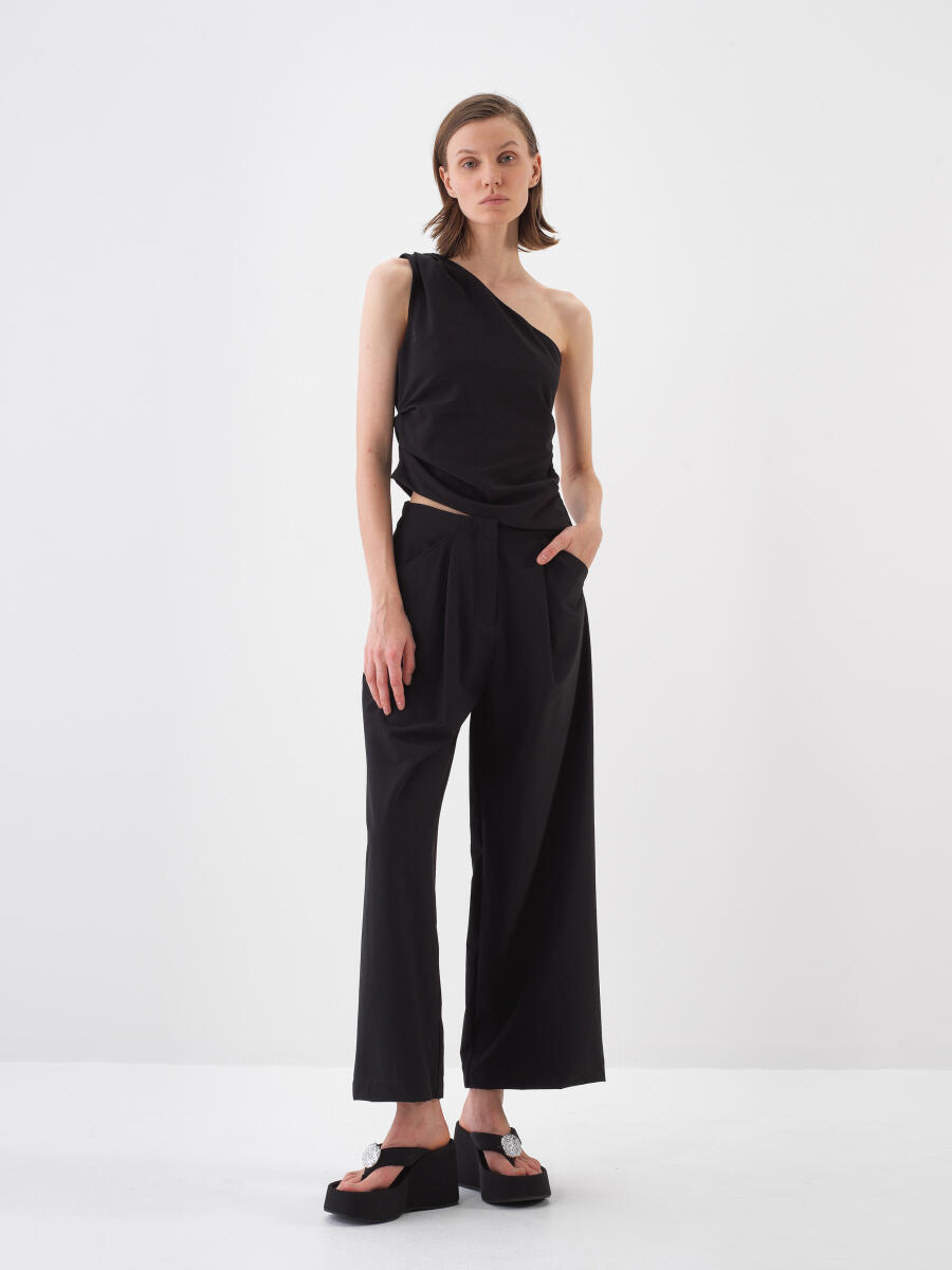Siyah Formunu Koruyan Oversize Pantolon - 2