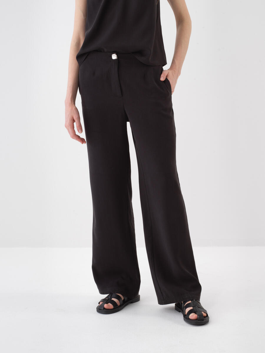 Siyah Doğal Akışlı Oversize Pantolon - 1