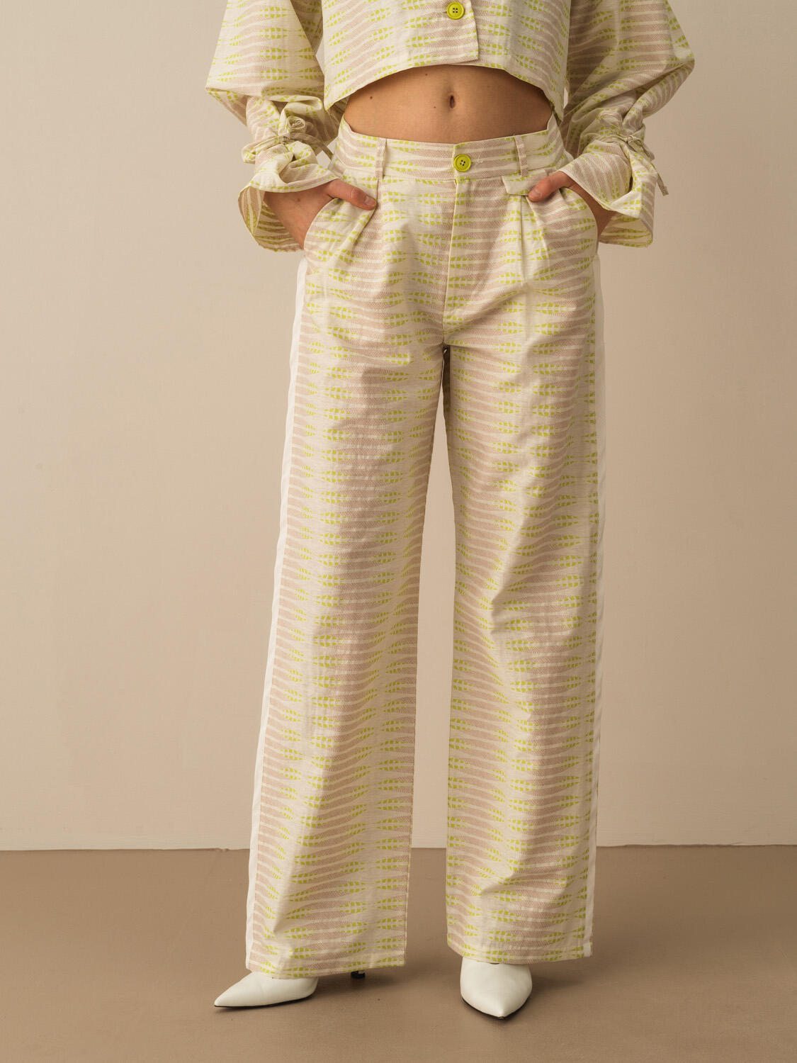 Yeşil Pamuk Dokulu Regular Fit Pantolon