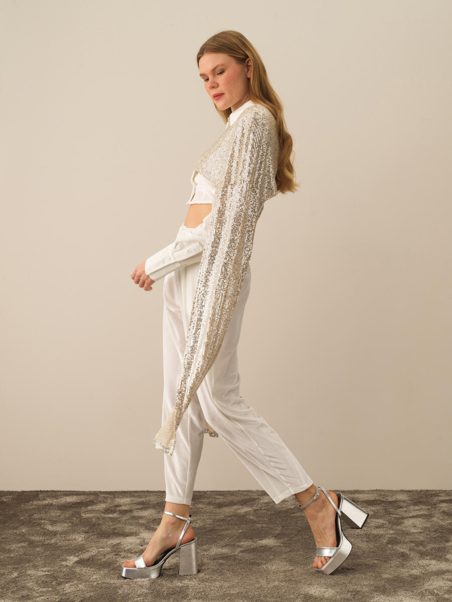 Bej Esnek Dokulu Regular Fit Pelerin - 3