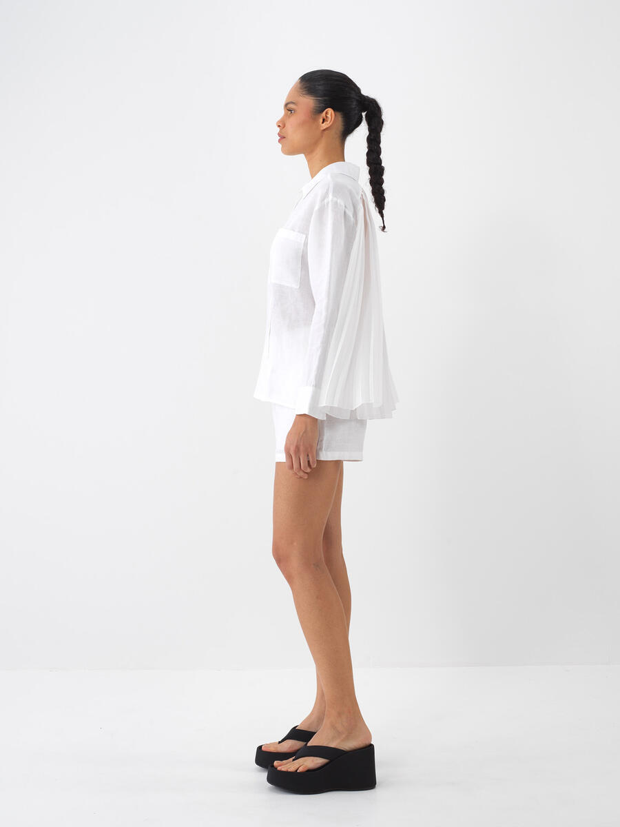 Beyaz %100 Keten Regular Fit Şort - 3