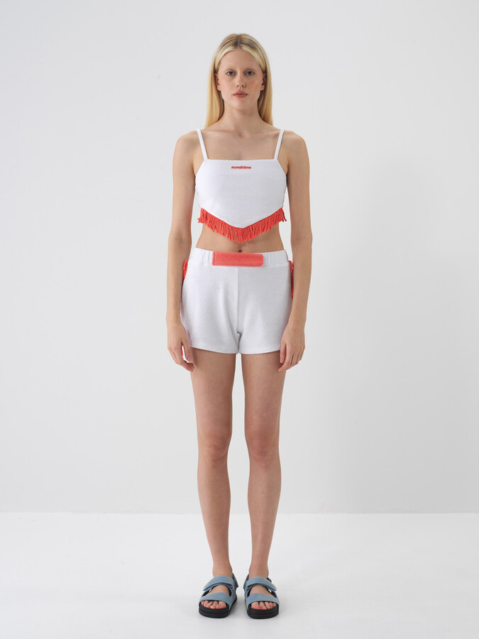 Beyaz Pamuk Dokulu Regular Fit Şort (1)