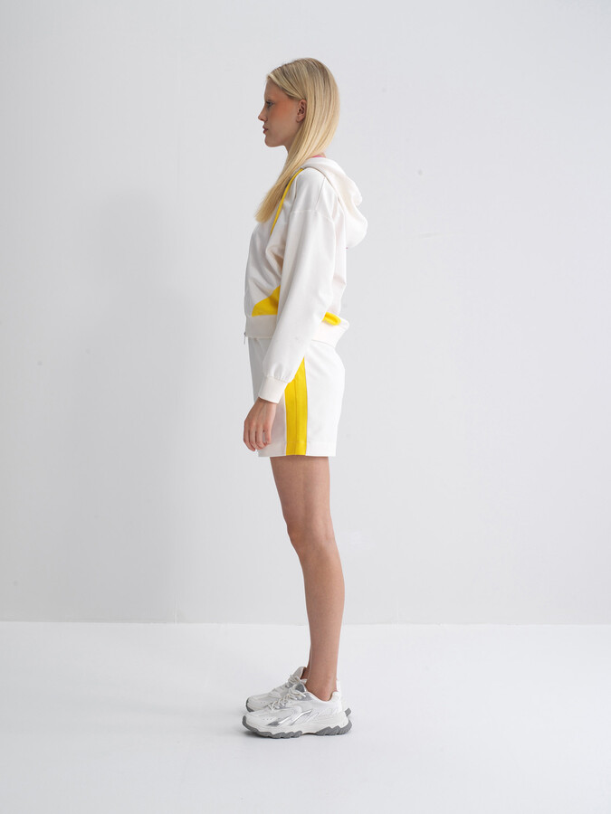 Ekru Pamuk Dokulu Oversize Şort - 4