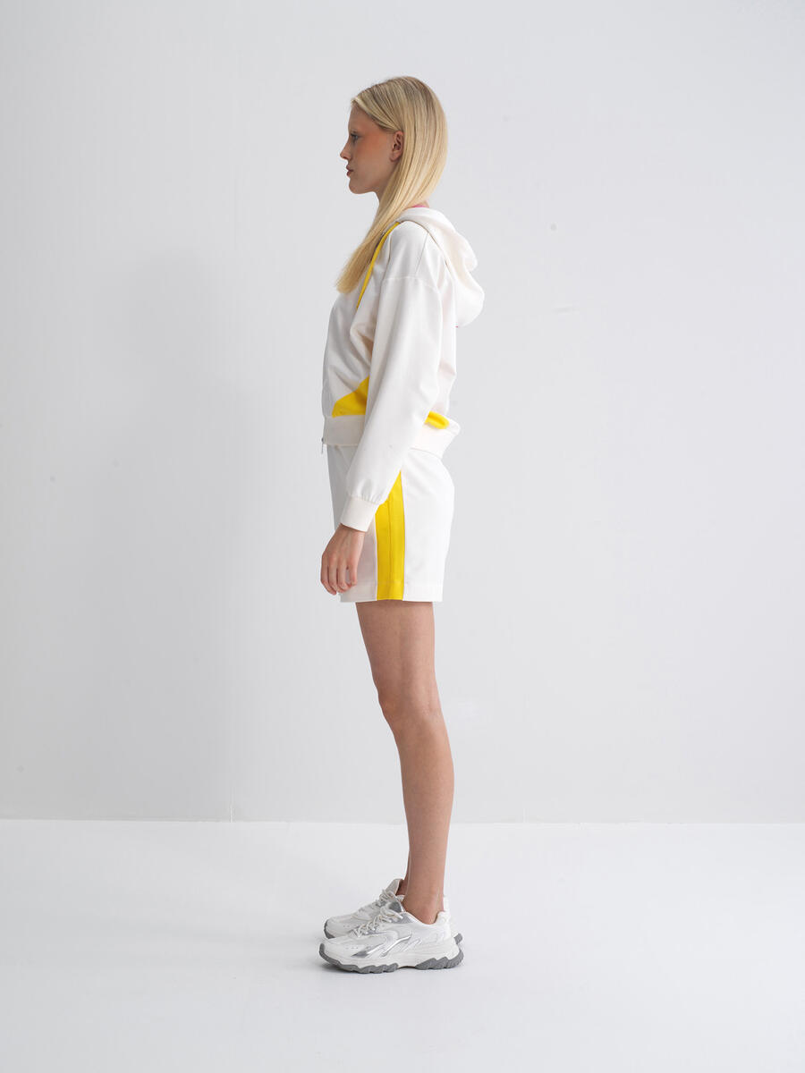 Ekru Pamuk Dokulu Oversize Şort - 4