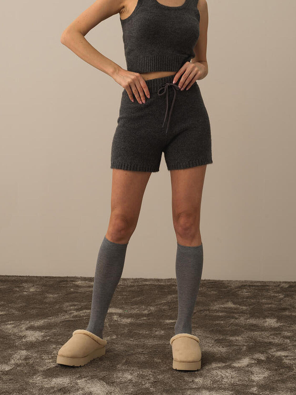 Gri Regular Fit Triko Şort - 1