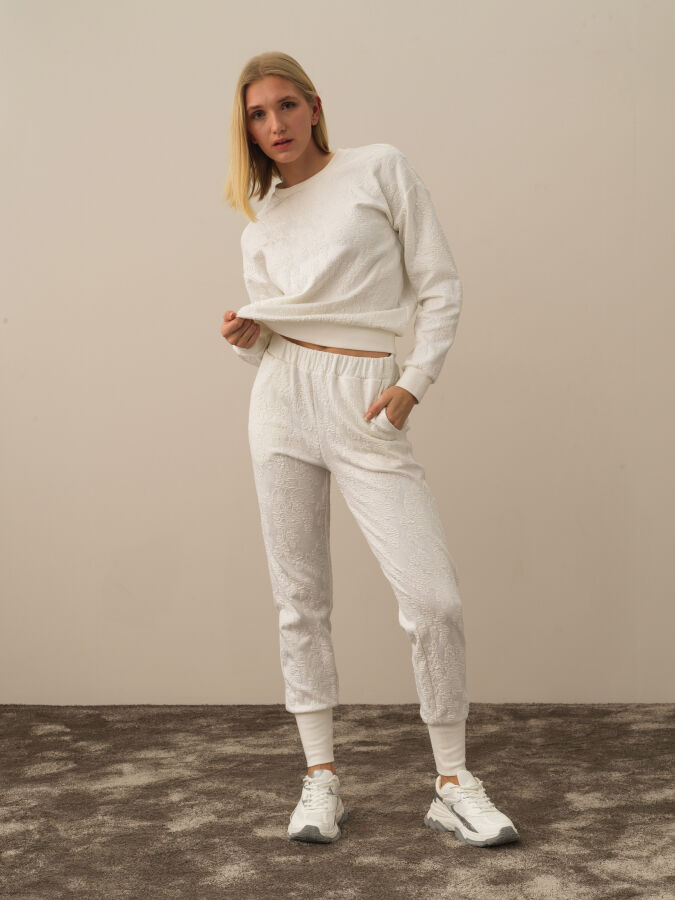 Kırık Beyaz Pamuk Dokulu Regular Fit Sweat Pantolon - Xint