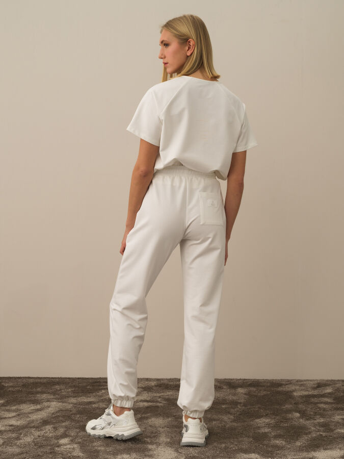 Kırık Beyaz Pamuk Dokulu Regular Fit Sweat Pantolon - Xint