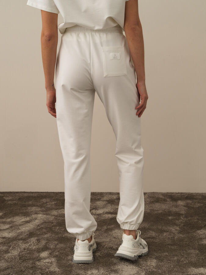 Kırık Beyaz Pamuk Dokulu Regular Fit Sweat Pantolon - Xint