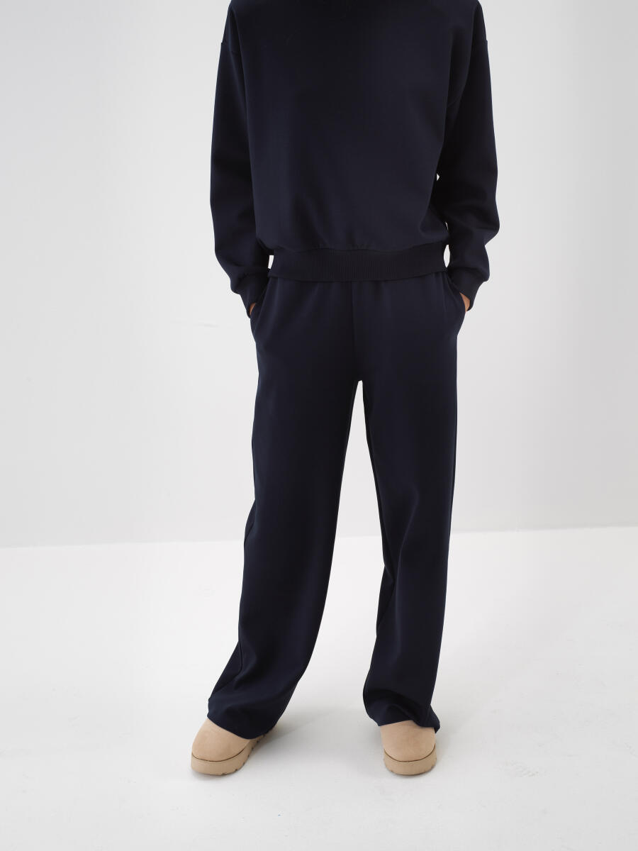 Lacivert Pamuk Dokulu Oversize Sweat Pantolon