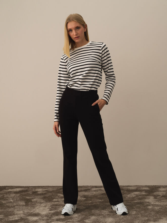 Siyah Pamuk Dokulu Regular Fit Sweat Pantolon - Xint