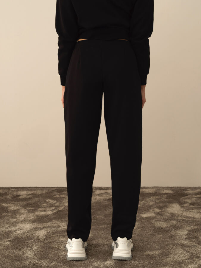 Siyah Pamuk Dokulu Regular Fit Sweat Pantolon - Xint