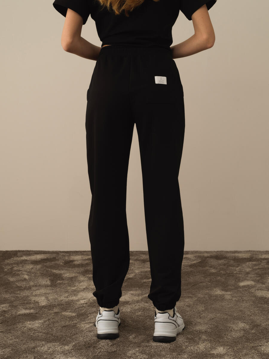 Siyah Pamuk Dokulu Regular Fit Sweat Pantolon - 4