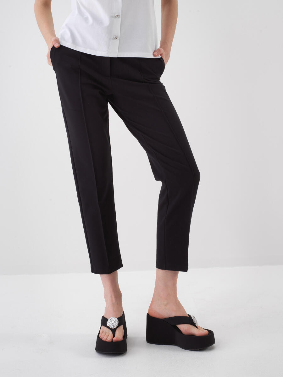 Siyah Pamuk Dokulu Regular Fit Sweat Pantolon - 1