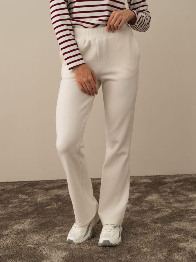 Xint Toptan Ekru Pamuk Dokulu Regular Fit Sweat Pantolon