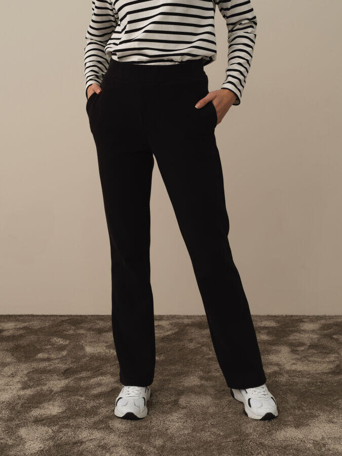 Xint Toptan Siyah Pamuk Dokulu Regular Fit Sweat Pantolon