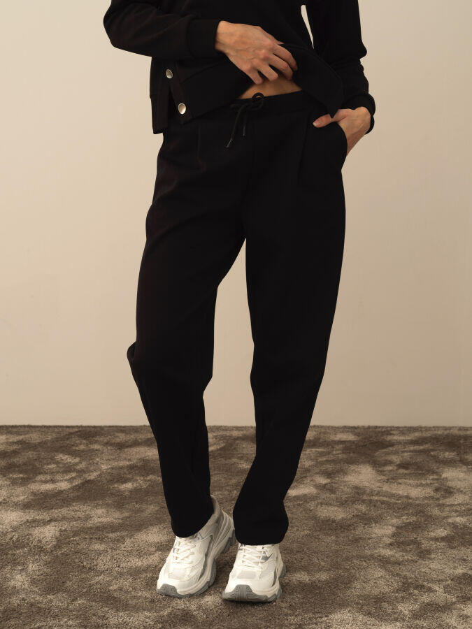 Xint Toptan Siyah Pamuk Dokulu Regular Fit Sweat Pantolon