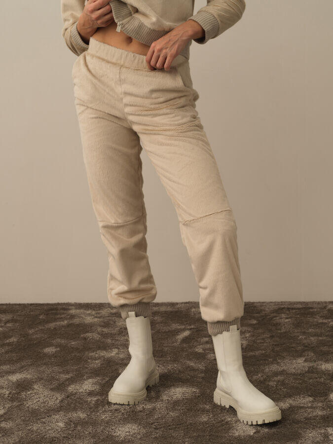 Xint Toptan Bej Formunu Koruyan Oversize Sweat Pantolon