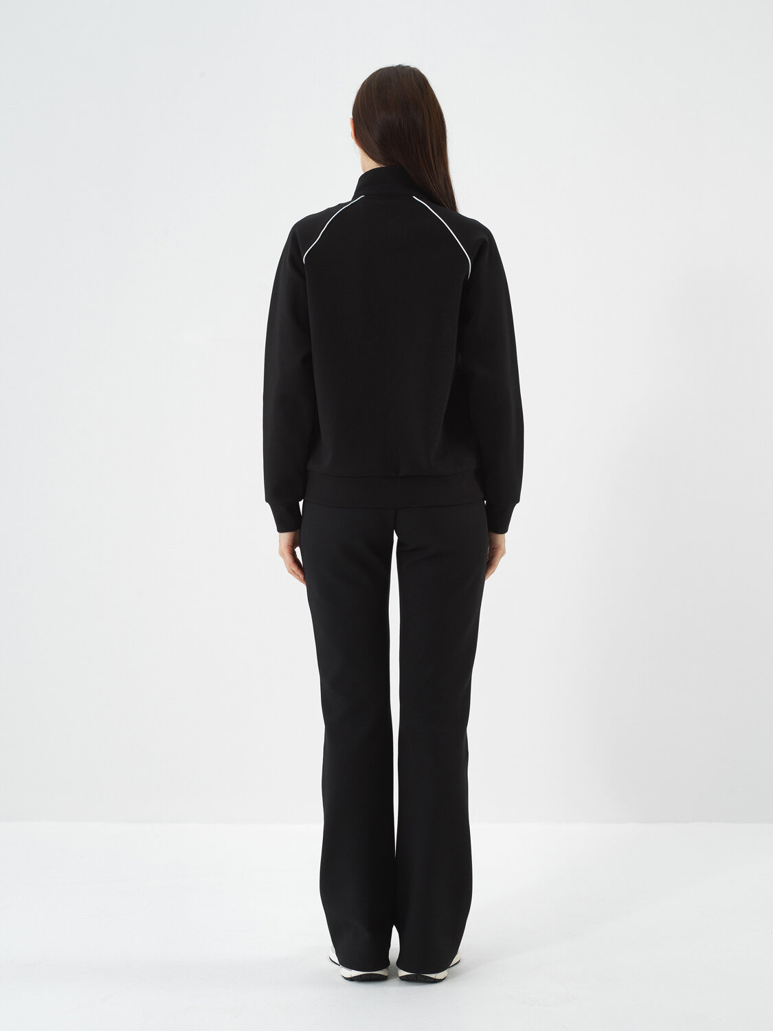 Siyah Pamuk Dokulu Regular Fit Sweatmont - Xint