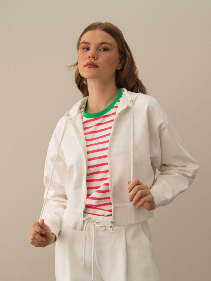 Xint Toptan Kırık Beyaz Pamuk Dokulu Regular Fit Sweatmont