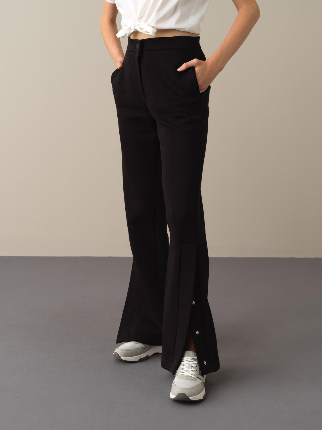 Siyah Pamuk Dokulu Regular Fit Sweat Pantolon 