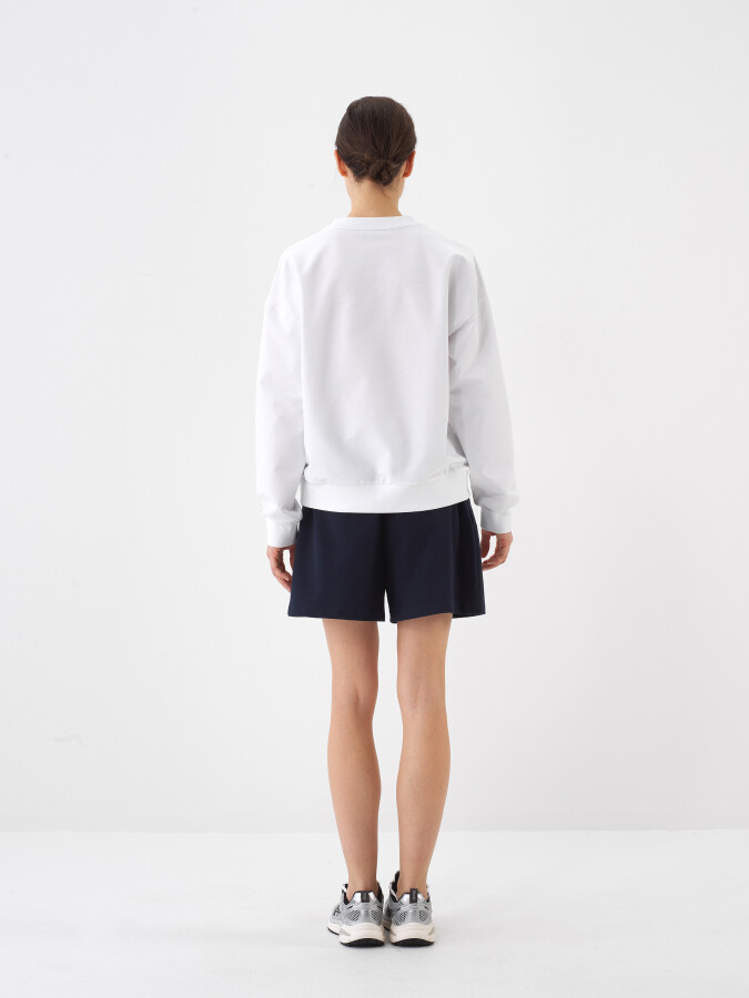 Beyaz Pamuk Dokulu Oversize Sweatshirt - 4