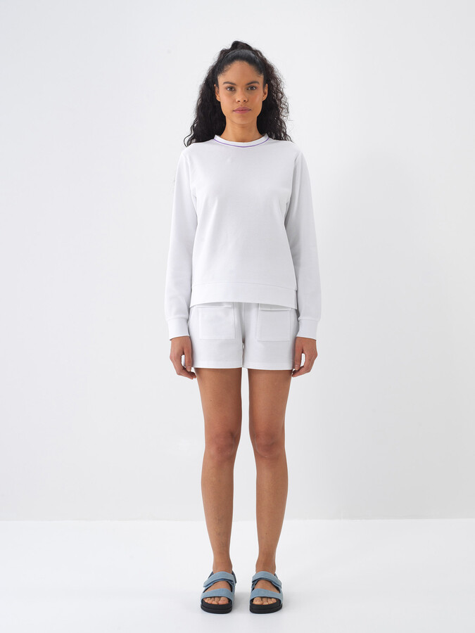 Beyaz Pamuk Dokulu Regular Fit Sweatshirt (1)