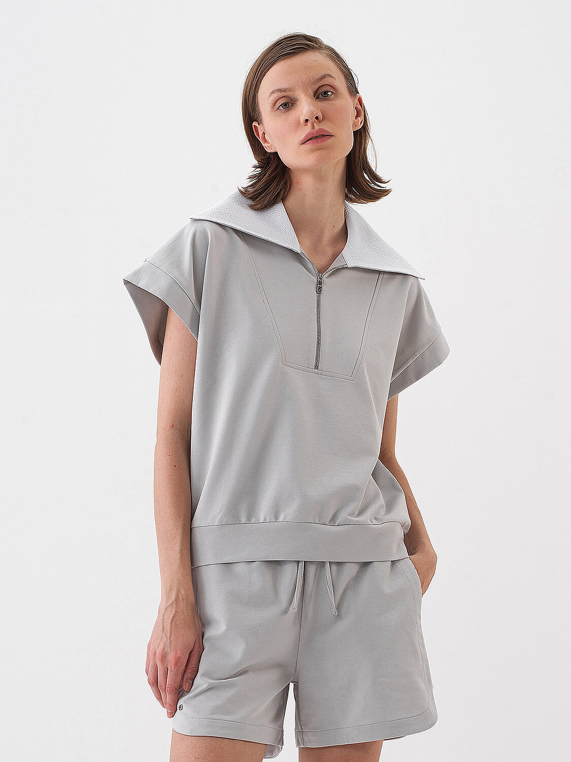 Gri Pamuk Dokulu Oversize Sweatshirt